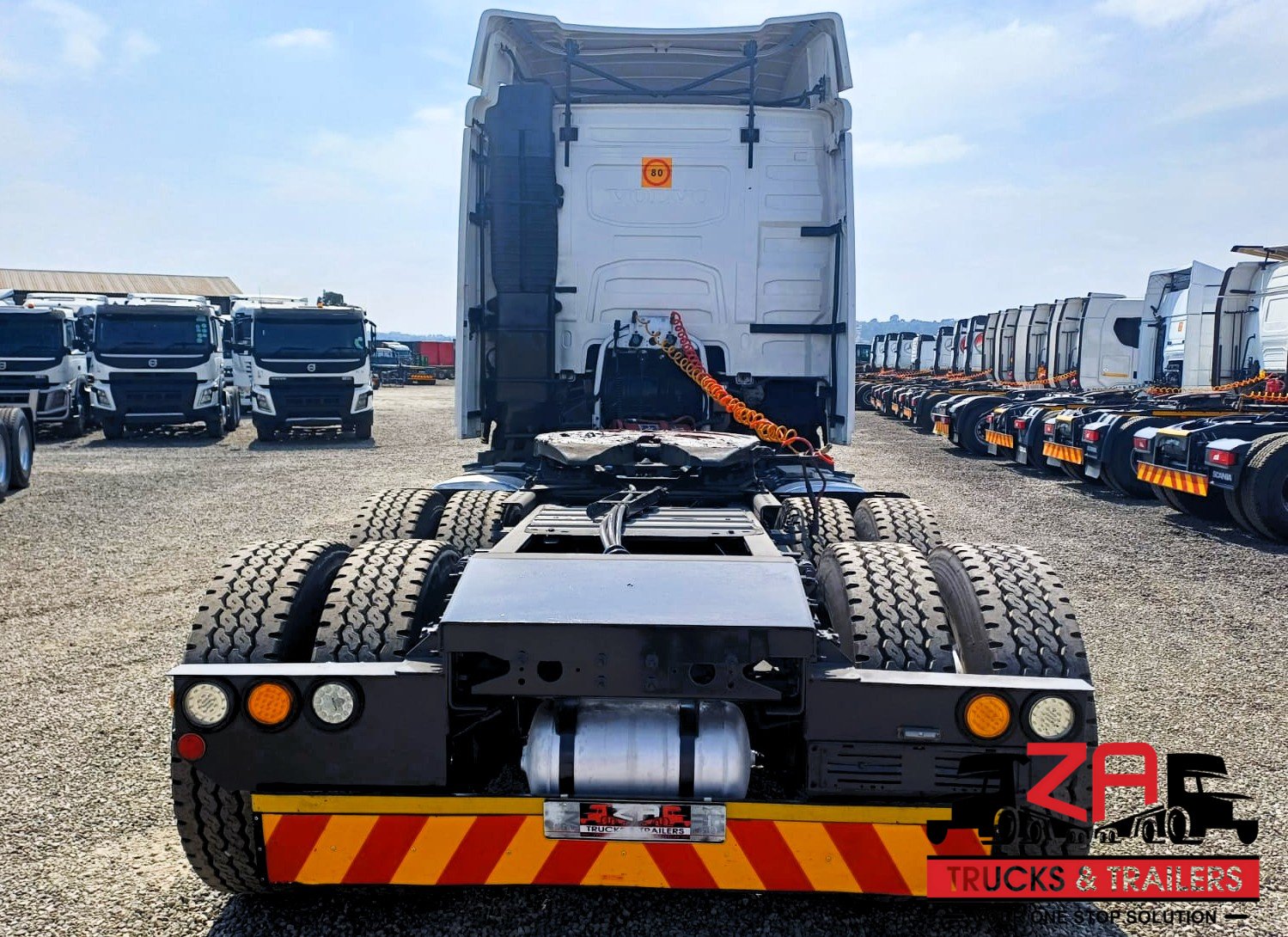 2022 VOLVO FH440